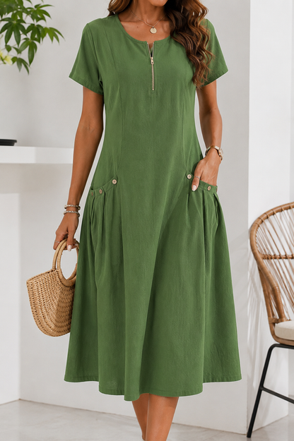 Robe d'été à manches courtes avec poches et fermeture éclair